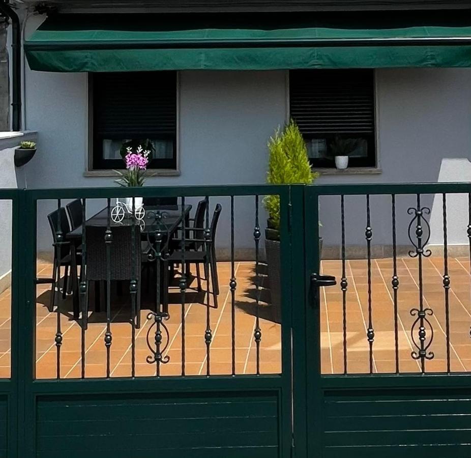 Apartamentos A Illa Redondela Eksteriør billede